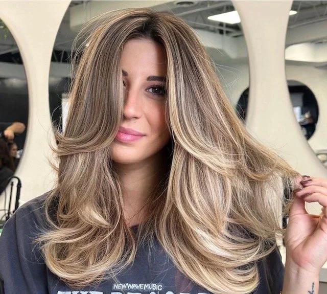 Katlı kesim balayage saç