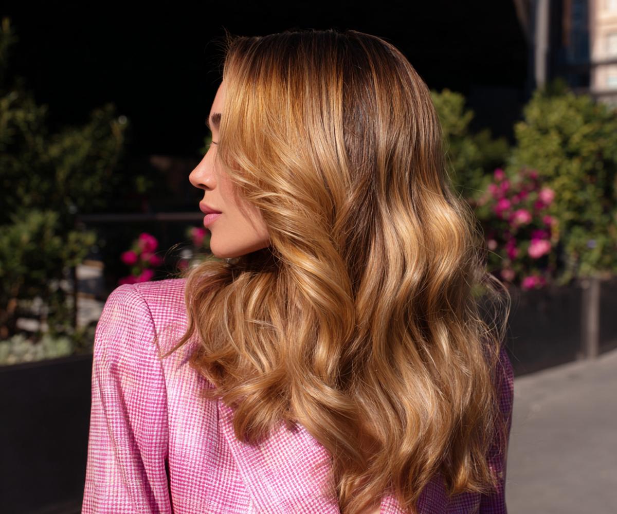Honey Balayage Long Waves