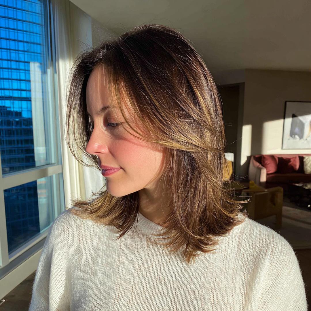 Layered Lob Face Framing Highlights