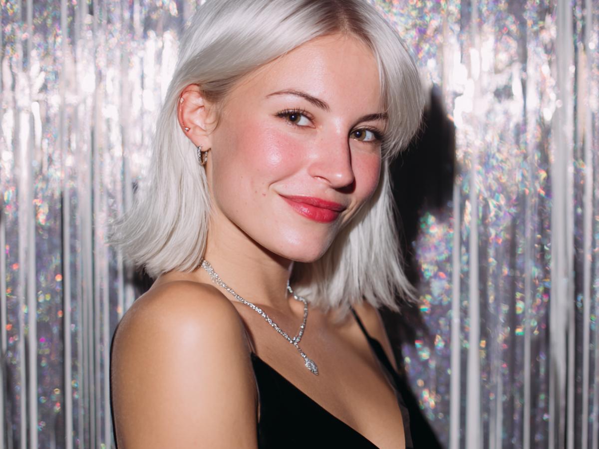 Short Platinum Bob Baby Bangs