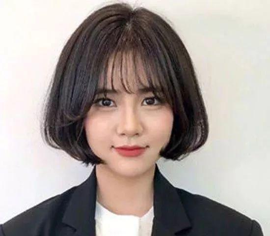 Kaküllü Korean bob saç