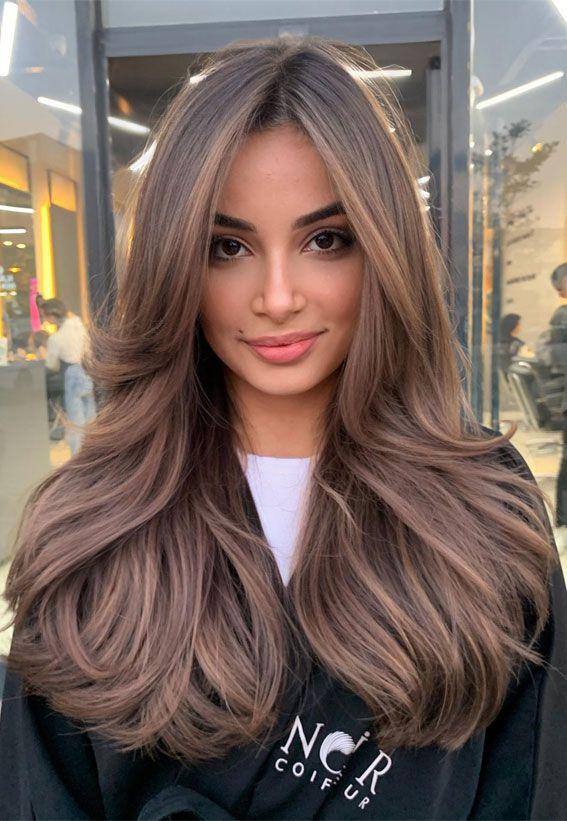 Couleur cheveux mocha mousse balayage romantik dalgalar