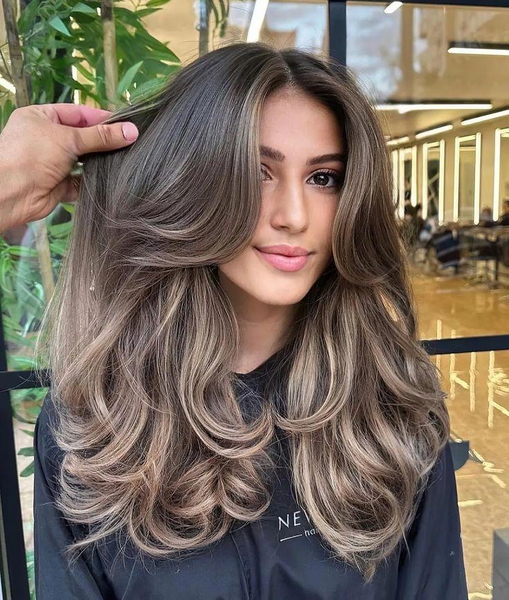 Küllü ton balayage saç