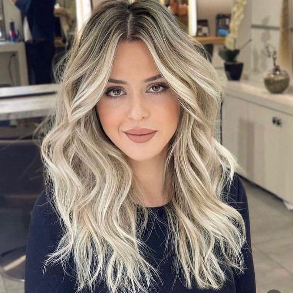Platin balayaj saç modeli