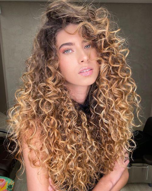 Bukleli balayage uzun saç
