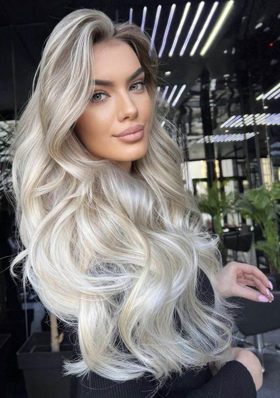 Platin sarı saç tonları